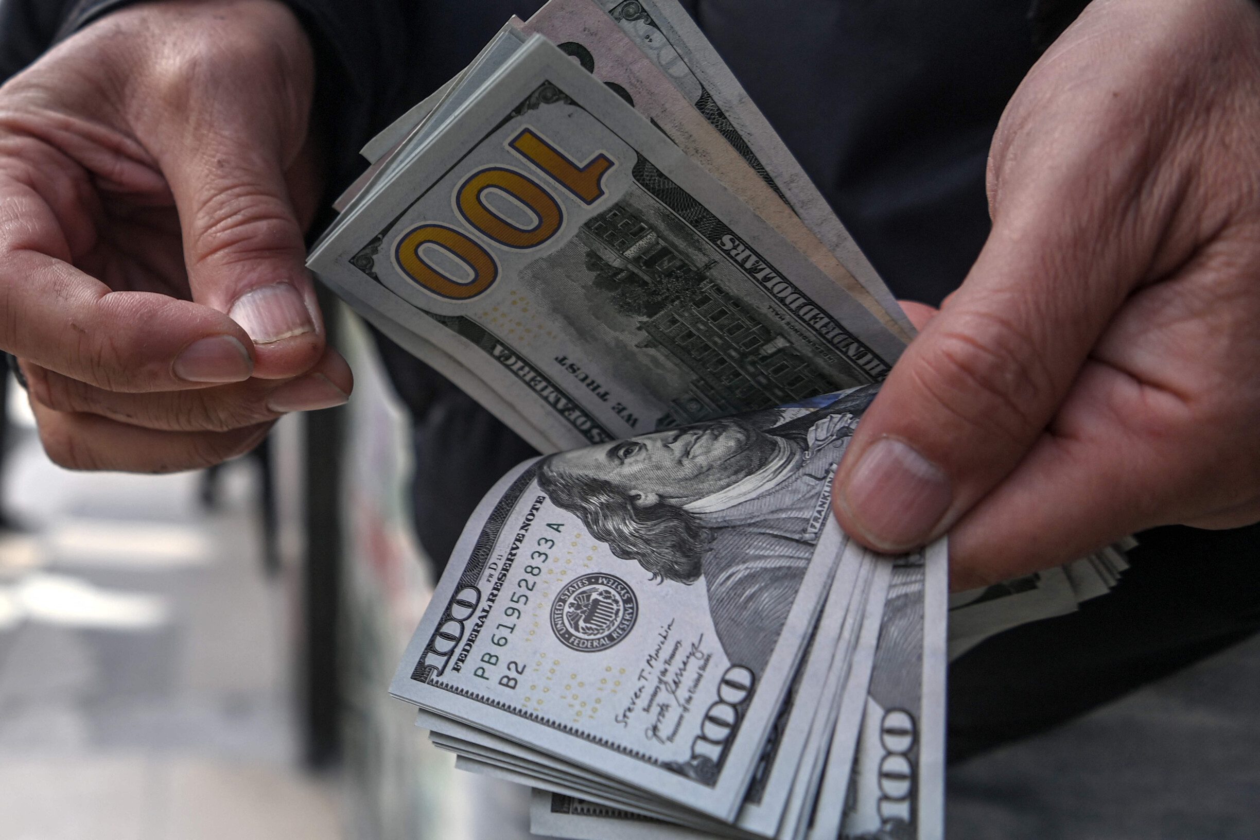 Crisis، Currency، Currency Board، Currency Exchange Rate، Currency Exchange Rate In Lebanon، Dollars Currency، Economy، Economy Crisis، Economy News، Lebanese Crisis، Lebanese Currency Exchange Rate، Lebanese Economy، Lebanese Economy Crisis، Lebanese Economy News، Lebanon Economy، Lebanon Economy News، The Lebanese Economic Crisis، The Lebanese Economy، The Lebanon Economic Crisis، أخبار إقتصادية، أخبار إقتصادية لبنانية، أخبار إقتصادية لبنانية محلية، أخبار إقتصادية محلية، أخبار إقتصادية محلية لبنانية، أخبار اقتصادية و سياسية في لبنان، إقتصاد، الأزمة الإقتصادية، الأزمة الإقتصادية اللبنانية، الأزمة الإقتصادية المحلية، الأزمة الإقتصادية في لبنان، الإقتصاد اللبناني، الإقتصاد في لبنان، تحديث سعر صرف الدولار الآن، سعر صرف الدولار، سعر صرف الدولار اليوم، سعر صرف الدولار اليوم السوق السوداء لحظة بلحظة، سعر صرف الدولار اليوم في السوق السوداء، سعر صرف الدولار اليوم في لبنان، سعر صرف الدولار اليوم في لبنان لحظة بلحظة، سعر صرف الدولار اليوم لبنان، سعر صرف الدولار اليوم لحظة بلحظة، سعر صرف الدولار في لبنان، سعر صرف الدولار في لبنان اليوم، سعر صرف الدولار في لبنان اليوم عند الصرافين، سعر صرف الدولار في لبنان لحظة بلحظة، سعر صرف الدولار لحظة بلحظة، سعر صرف الدولار لحظة بلحظة في لبنان، سعر صرف الدولار لحظة بلحظة… إليكم كم التسعيرة الحالية، تحليل الأزمة الاقتصادية في لبنان، الأسباب الكامنة وراء تدهور الاقتصاد اللبناني، أثر الأزمة الاقتصادية على حياة اللبنانيين، السياسات الاقتصادية في لبنان وتأثيرها على العملة، الدولار في السوق السوداء اللبنانية، أسعار الصرف الرسمية مقابل السوق السوداء في لبنان، التوقعات المستقبلية لسعر صرف الدولار في لبنان، تاريخ سعر صرف الدولار مقابل الليرة اللبنانية، استراتيجيات التكيف مع الأزمة الاقتصادية في لبنان، الدولار الأمريكي وتأثيره على الاقتصاد اللبناني، تحليل اقتصادي للوضع في لبنان، البنوك اللبنانية وأسعار صرف الدولار، التحديات الاقتصادية في لبنان، أحدث الأخبار الاقتصادية اللبنانية، التوقعات الاقتصادية للبنان، التحليلات الاقتصادية اليومية في لبنان، مستقبل الاقتصاد اللبناني، أخبار الدولار في لبنان، سعر صرف الدولار الرسمي اليوم في لبنان، أزمة الدولار في لبنان، التحديثات اليومية لسعر الدولار في لبنان، التحليل المالي للأزمة اللبنانية، أخبار السوق السوداء اللبنانية، أزمة العملة في لبنان، أثر الأزمة الاقتصادية على الليرة اللبنانية، التحليلات الاقتصادية عن لبنان، أخبار الدولار لحظة بلحظة في لبنان، مقارنة سعر الدولار بين الأسواق الرسمية والسوق السوداء، أهم الأخبار الاقتصادية في لبنان، أزمة السيولة المالية في لبنان، أخبار السوق المالية اللبنانية، تحليل سياسي اقتصادي للأزمة اللبنانية، الدولار في البنوك اللبنانية والسوق السوداء، التوجهات الاقتصادية في لبنان، سعر صرف الدولار في السوق السوداء اللبنانية، الوضع الاقتصادي الراهن في لبنان، تحليل سعر صرف الليرة اللبنانية، استراتيجيات الاستقرار الاقتصادي في لبنان، الأزمة المالية اللبنانية وأثرها على العملة، الاقتصاد العالمي وتأثيره على سعر صرف الدولار في لبنان، التحولات الاقتصادية في لبنان، تطور الأزمة الاقتصادية اللبنانية
