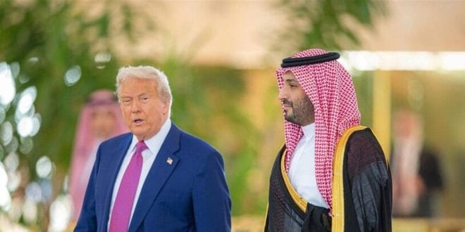 استثمارات سعودية, السعودية تريليون دولار, ترامب والسعودية, رؤية السعودية 2030, الاقتصاد السعودي, استثمار ترامب, خطط السعودية الاقتصادية, التنويع الاقتصادي السعودي, النفط السعودي, Saudi investments, Saudi Arabia trillion dollars, Trump Saudi Arabia, Saudi Vision 2030, Saudi economy, Trump investments, Saudi economic plans, Saudi diversification plan, Saudi oil dependency